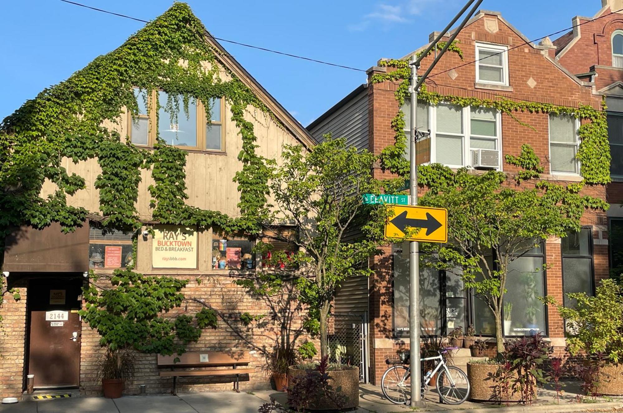 Ray'S Bucktown Bed And Breakfast Chicago Exterior photo